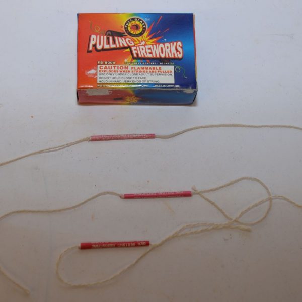 Novelty Fireworks – Pulling Fireworks (1)